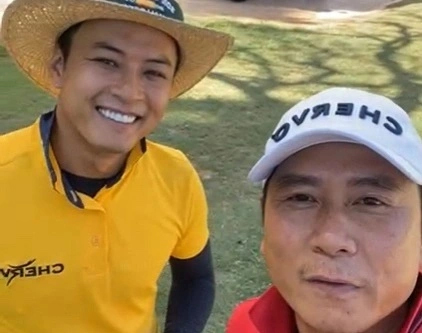 Những tình huống pháp lý khi 2 nghệ sĩ Việt được trả hộ chiếu-1