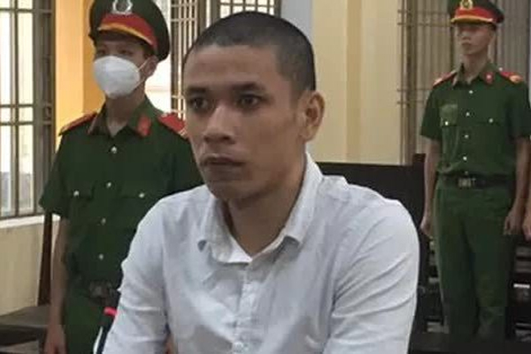 Chạy thuyền cá về bờ tránh áp thấp, 5 ngư dân mất liên lạc-1