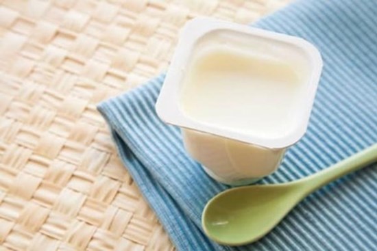 Nhân viên siêu thị tiết lộ bí mật: khách hàng chỉ nhìn hạn sử dụng khi mua sữa chua, và thường bỏ qua những 'chiêu trò' này