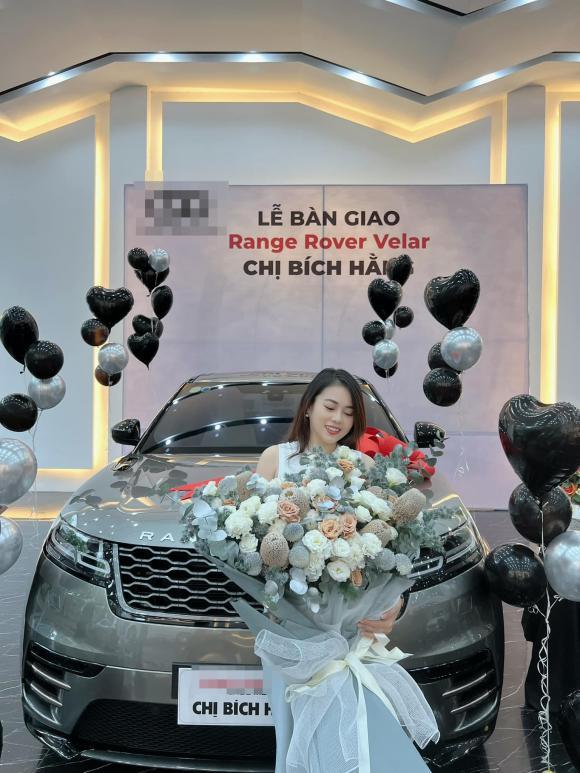 Vừa du lịch châu Âu, Hằng Túi lại tậu xế hộp giá chát-1