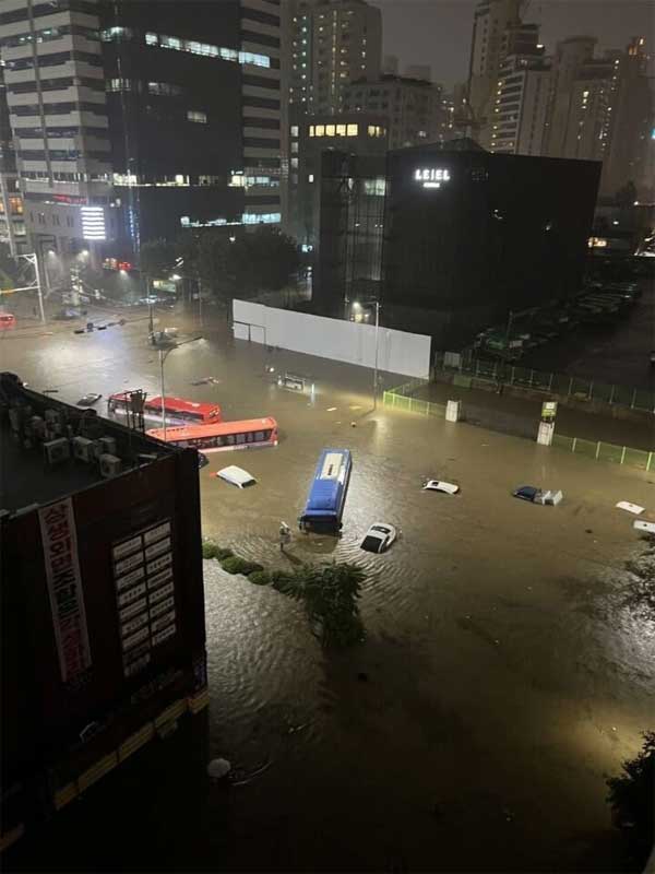 Hàn Quốc chứng kiến trận lũ lụt lịch sử-5