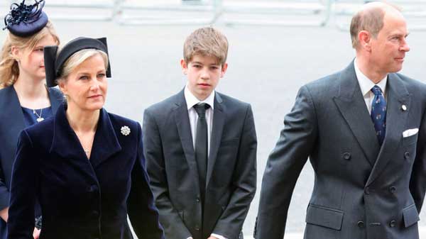 Cháu trai út đặc biệt của Nữ hoàng Anh hiếm khi lộ diện trên truyền thông-3
