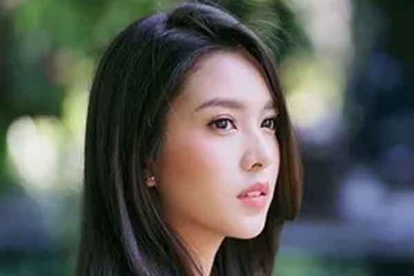 Hoa mào gà vừa nở, người mẹ đồng nát nhìn thấy nụ cười đầu tiên trong đời của đứa con trai tật nguyền-6