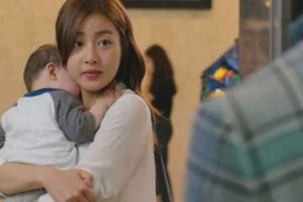 Con đang sốt đùng đùng giữa đêm, ả tiểu tam gửi bức ảnh qua Zalo khiến tôi chết tâm-2