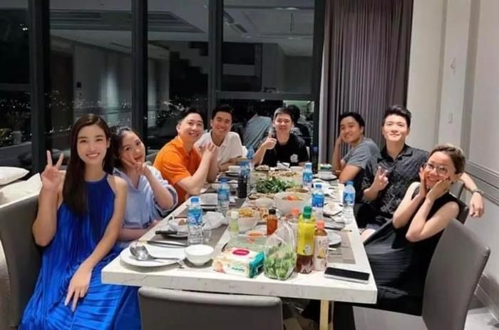 Đỗ Mỹ Linh xuất hiện công khai trong buổi tiệc của nhà chồng tương lai-1