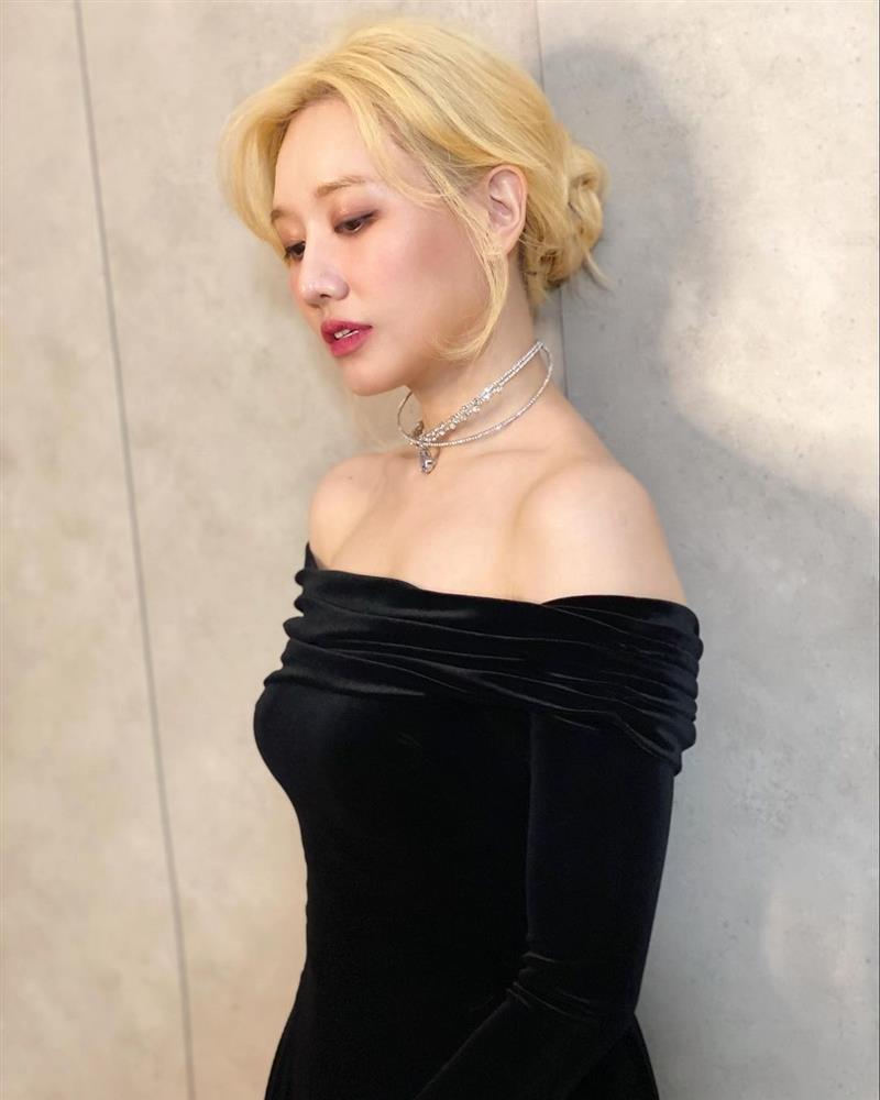 Đệ nhất phá tóc xơ xác như rơm gọi tên Hari Won-4