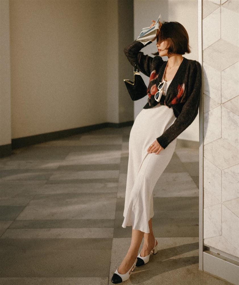 Mặc váy thì đi giày gì? 5 gợi ý giúp tôn dáng và không làm mất vẻ nữ tính-16