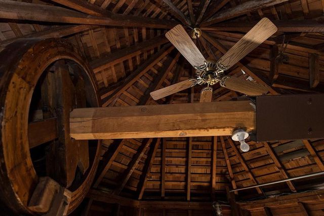 Bên trong căn nhà Marilyn Monroe dùng để ẩn náu, thu mình trong cối xay gió mà có giá 268 tỷ đồng-2