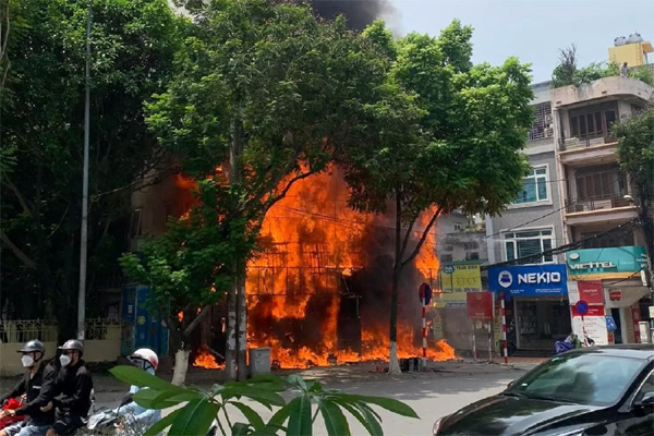 Bộ trưởng Công an: ‘Không có chủ trương thu sổ hộ khẩu giấy’-3