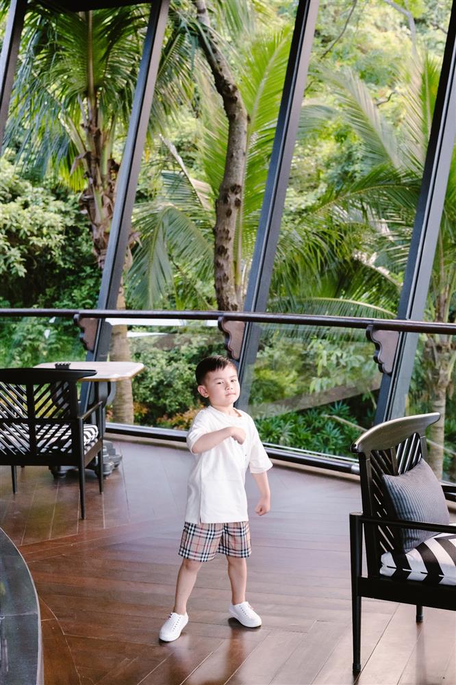 Bố là ca sĩ đình đám, mẹ là doanh nhân tài giỏi, Thiên Từ vẫn phải tự làm những việc này từ khi còn bé: Phương pháp giáo dục được nhiều phụ huynh học hỏi-6