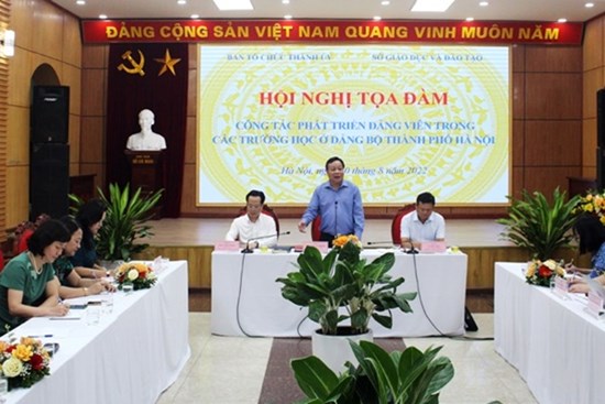 Phát triển Đảng trong học sinh là nhiệm vụ quan trọng trong công tác xây dựng Đảng