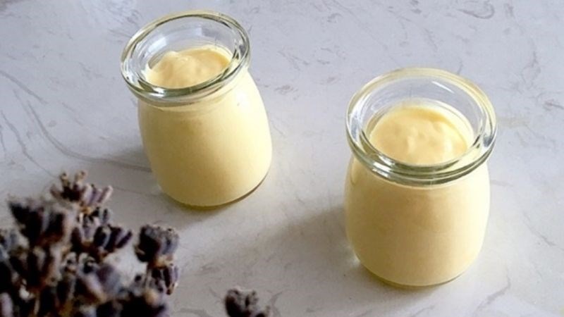 Có nên cho bé ăn váng sữa hàng ngày? Váng sữa có tốt không?-1