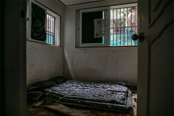 Cái chết của một gia đình nghèo trong trận lụt lịch sử ở Seoul-2