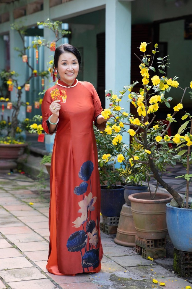 Mẹ chồng quốc dân màn ảnh Việt có quá khứ vất vả nhưng vẫn nuôi dạy con cực khéo: Nghe chia sẻ của cô mà đồng tình-4