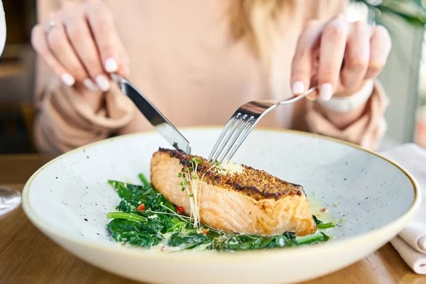 4 thói quen ăn sáng khiến đường huyết tăng vọt, đáng tiếc rất nhiều người đang mắc-3