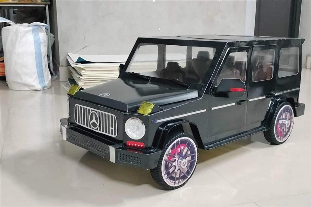 Chi tiền triệu mua xe sang hàng mã dịp rằm tháng 7-4