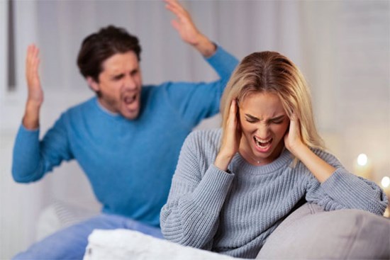 Nhiều người Anh không đủ tiền để ly hôn