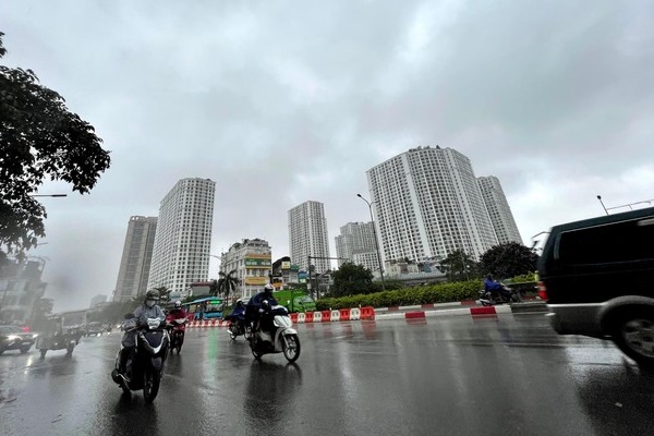 Bão tan nhưng miền Bắc mưa nhiều ngày tới-1