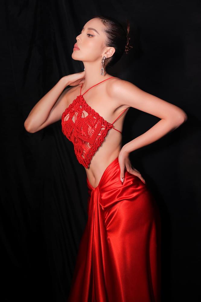 Kỳ Duyên chia sẻ kinh nghiệm đốt mỡ bụng để có được vòng eo 59cm-4