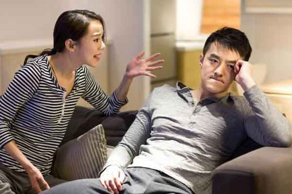 Mừng rơn vì cưới được vợ xinh, tân hôn vừa ân ái” xong thì vợ nói 1 câu tôi tái mặt-3