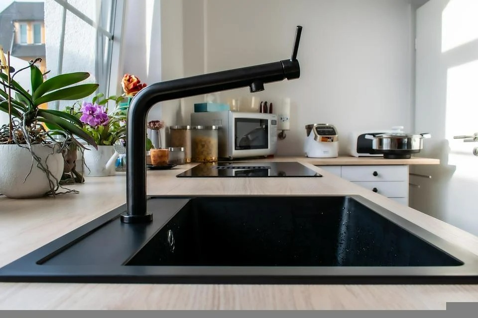 Muốn gia đình sung túc, thịnh vượng thì phong thủy nhà bếp không được phạm 6 điều này-3