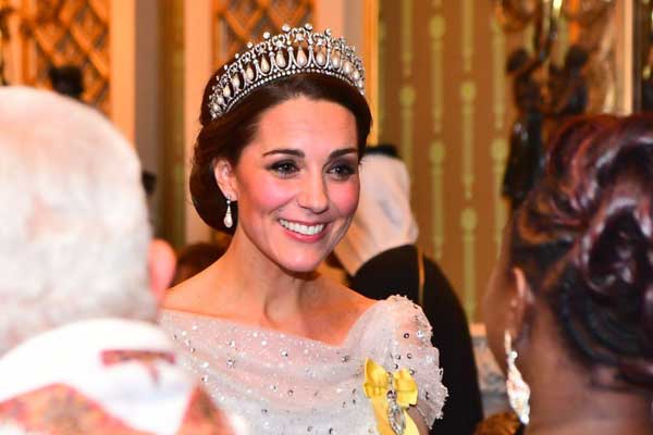 Công nương Kate chuẩn bị cho vai trò làm Vương hậu tương lai như thế nào?-1