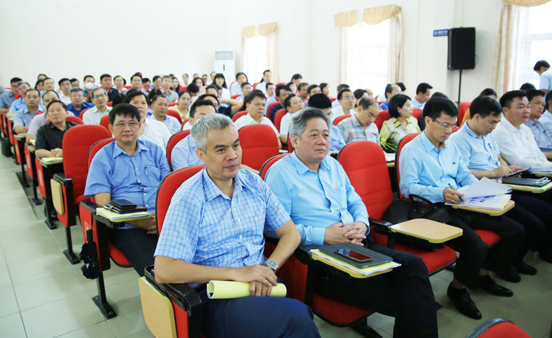 Khai giảng lớp bồi dưỡng, cập nhật kiến thức cho 236 cán bộ diện Ban Thường vụ quản lý-4