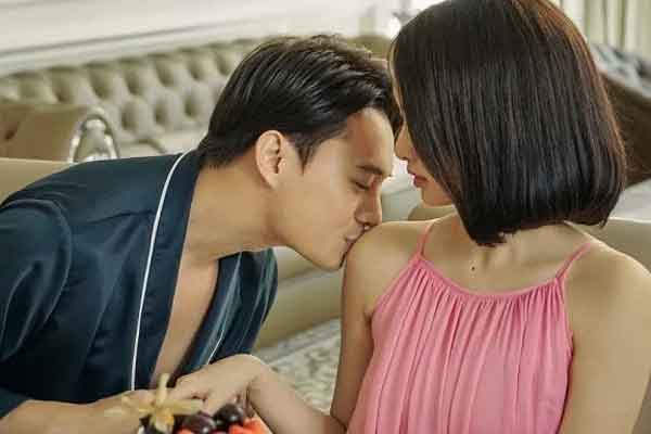 Đêm tân hôn chồng thủ thỉ một câu khiến tôi thấy chán nản vô cùng-1