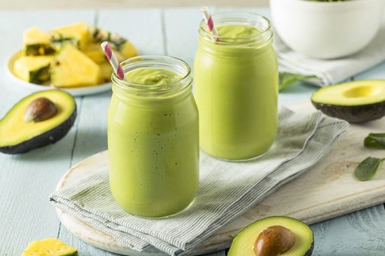 Mỗi ngày uống 1 trong 3 loại sinh tố này thì mỡ thừa và mụn hết bay