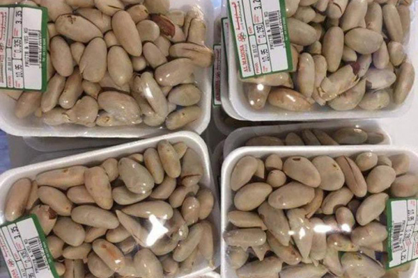 Thứ hạt tí hon” giá lên đến 100.000 đồng/kg, dân buôn bán cả tạ mỗi ngày-3