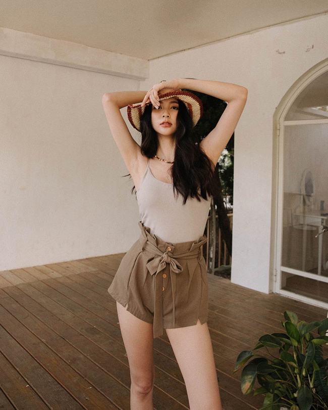 13 set đồ cho ngày mưa, đi làm hay đi chơi cũng đều chỉn chu và sành điệu-2