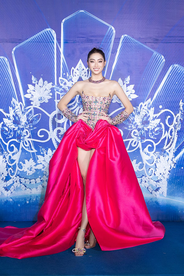 Dàn Hoa, Á hậu lộng lẫy thảm đỏ chung kết Miss World Vietnam 2022-3