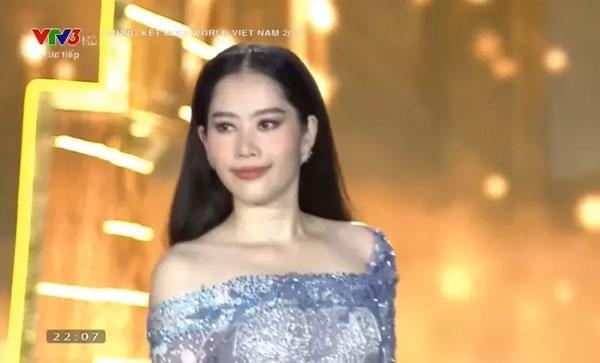 Nam Em trang điểm xấu, trượt top 5 Miss World Vietnam 2022-8