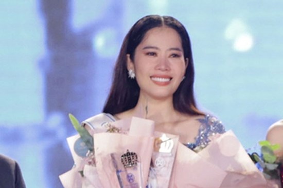 Nam Em có chia sẻ đầu tiên sau khi dừng chân ở top 10 Miss World Việt Nam 2022