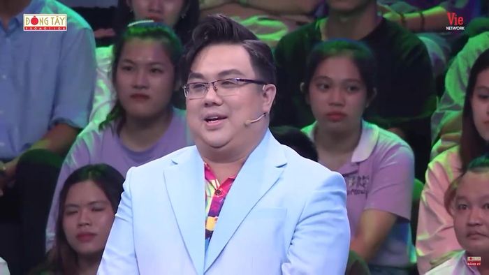 Danh hài Bảo Quốc khiến dàn nghệ sĩ xúc động khi xuất hiện ở Ký Ức Vui Vẻ-5