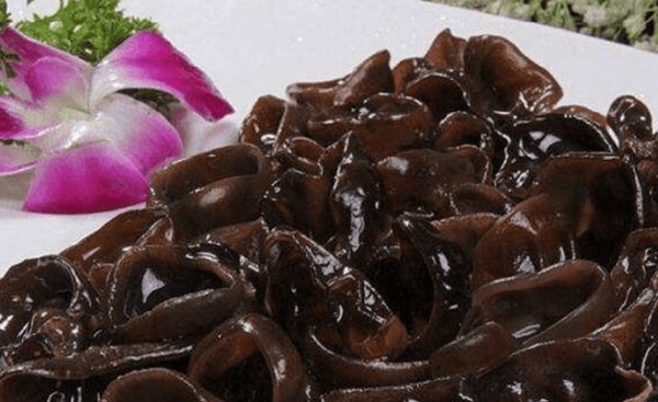 Phụ nữ muốn sống lâu thì sau 30 tuổi nên ăn nhiều 3 loại thực phẩm có màu đen và làm việc này mỗi ngày-2