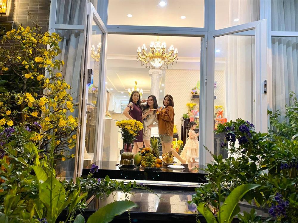 Biệt thự 200m2 của Trịnh Kim Chi và chồng đại gia: Giá 10 tỷ, vị trí đắc địa gần 1 trường Đại học chỉ dành cho con nhà giàu-8