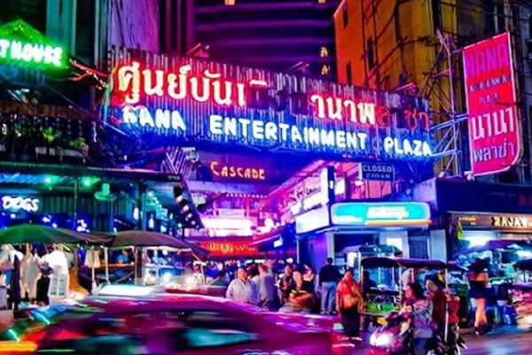 Bà trùm Phố đèn đỏ Hải Dương khóc nức nở khi bị bắt là ai?-2