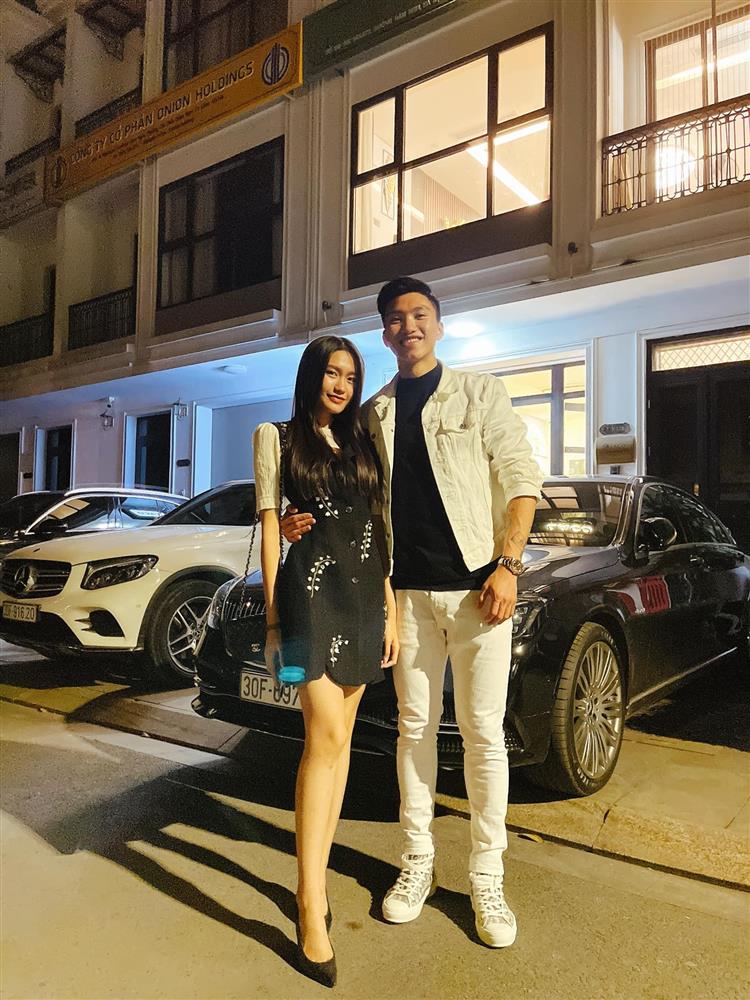HOT nhất hôm nay: Đoàn Văn Hậu chính thức công khai bạn gái-3