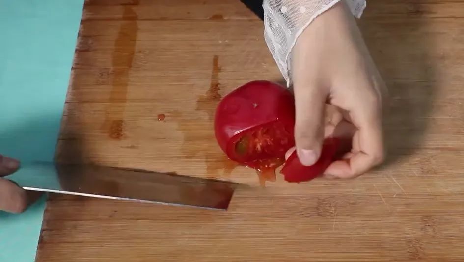 Đừng vội vứt cà chua thối đi, càng xấu lại càng có giá, nhiều người bỏ hoang phí mà không biết-2