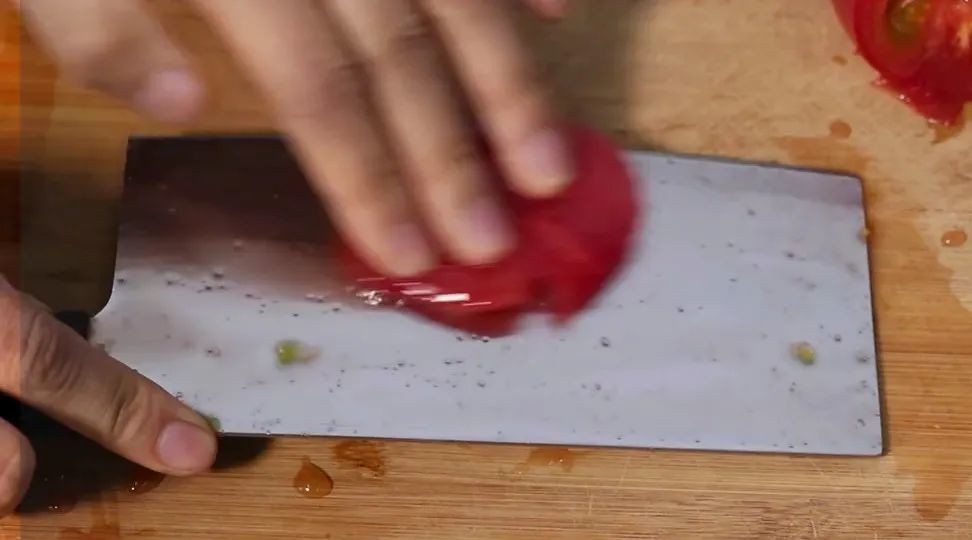 Đừng vội vứt cà chua thối đi, càng xấu lại càng có giá, nhiều người bỏ hoang phí mà không biết-3