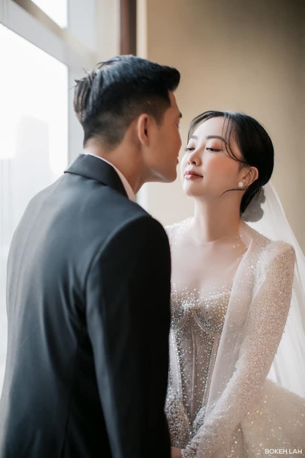 Dàn người yêu của tuyển thủ Việt Nam xinh đẹp, quyến rũ, học vấn đáng nể-2