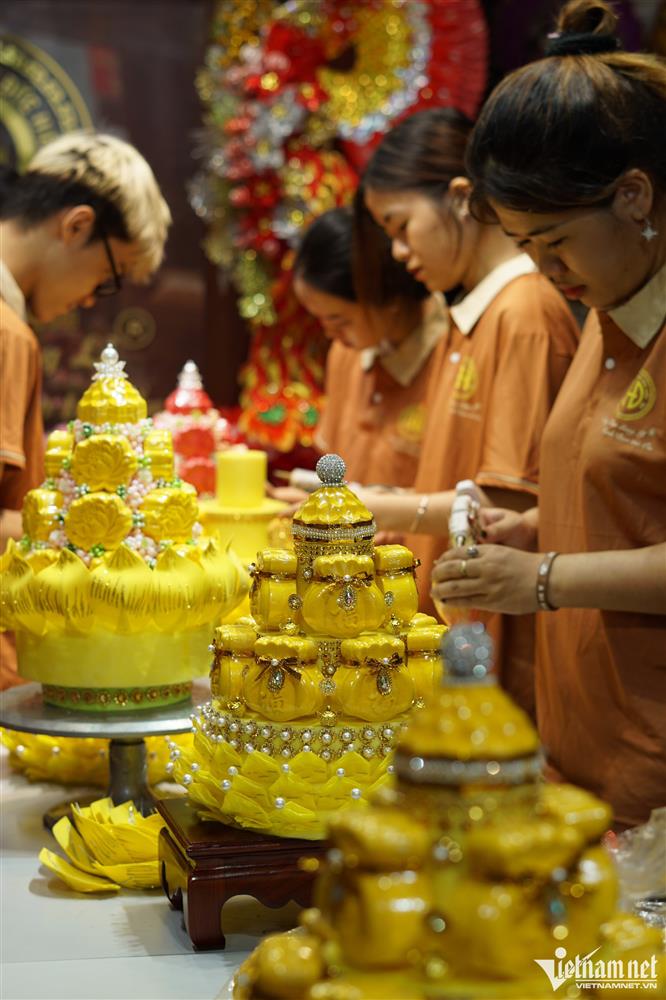 Bên trong lò oản nghệ thuật giá 6 triệu đồng một mâm-1