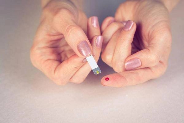 Đi bộ rất tốt cho bệnh nhân tiểu đường nhưng có 2 điều nên làm, 3 việc cần nhớ-3