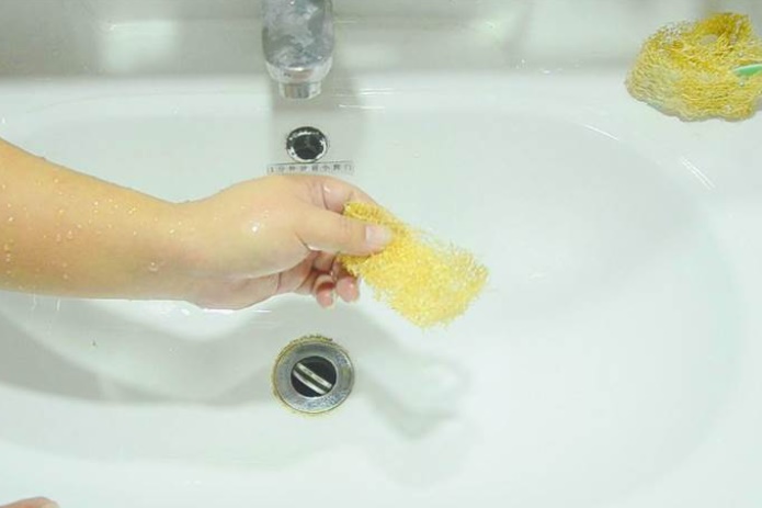 Đặt một miếng xơ mướp vào nhà tắm có tác dụng tuyệt vời, biết được có lợi cả đời!-8
