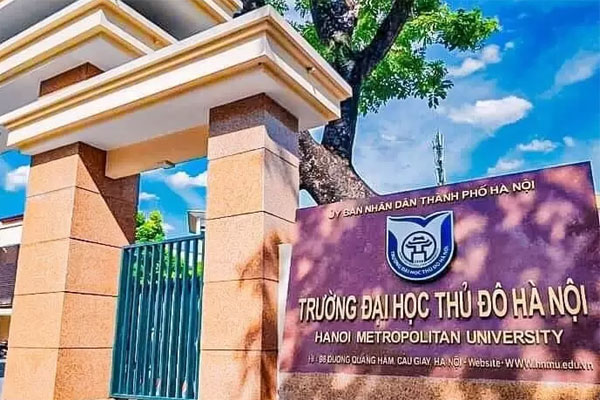 Nữ sinh ĐH Thủ đô lên tiếng sau khi tố bị thầy giáo quấy rối-4