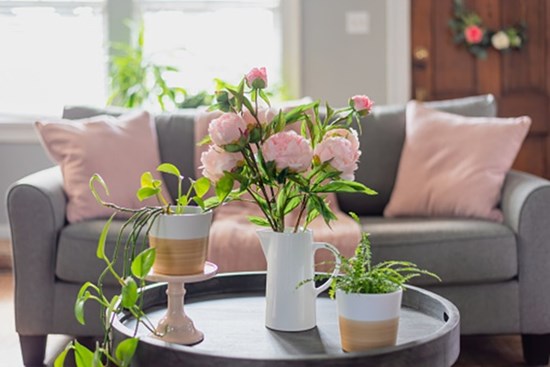 3 món đồ dù giàu cũng phải cất đi, đừng để trên bàn uống nước kẻo mất lộc