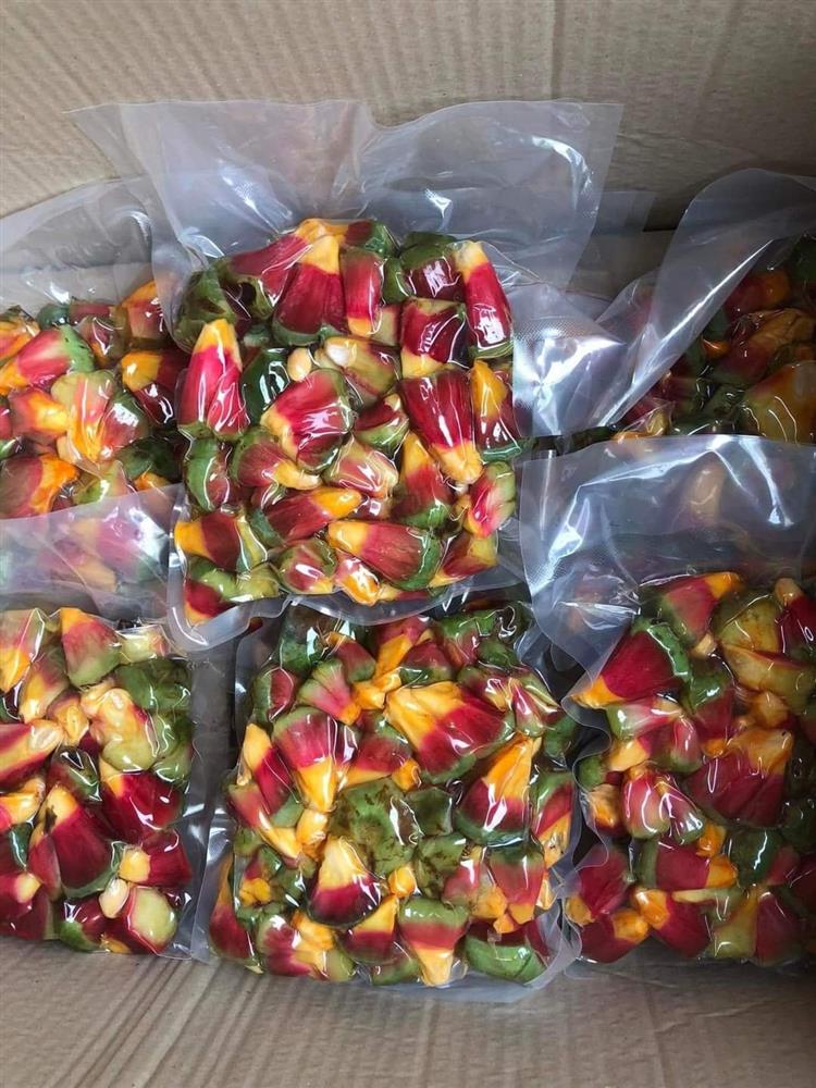 Điều đặc biệt của na ruột đỏ giá đắt gấp 3 lần chỉ ngửi không ăn” nhiều người săn lùng-3