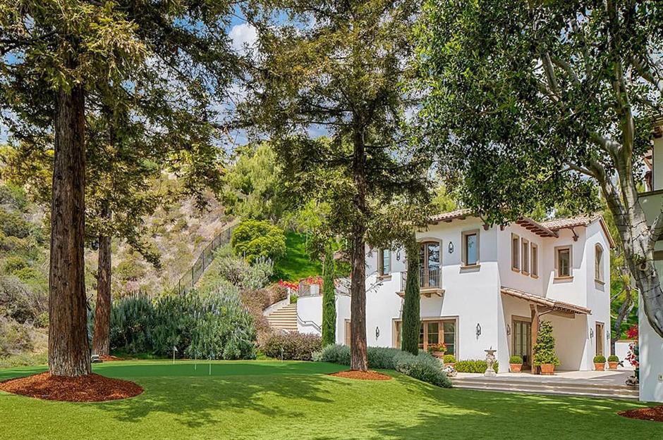 Có gì bên trong căn biệt thự đắt nhất Los Angeles, khiến Adele phải vay 865 tỷ để gấp gáp mua ngay?-11