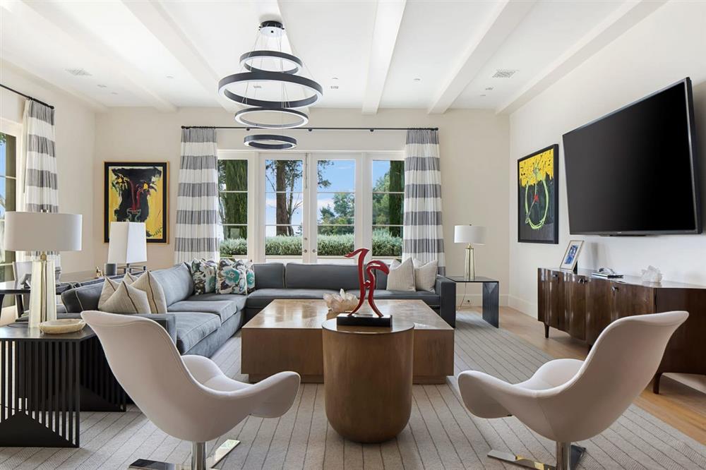 Có gì bên trong căn biệt thự đắt nhất Los Angeles, khiến Adele phải vay 865 tỷ để gấp gáp mua ngay?-19